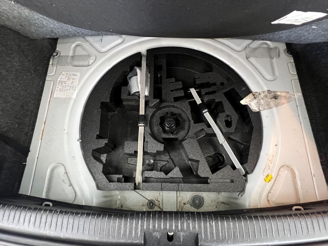 VOLKSWAGEN Golf VI 2008 Golf 5p 1.4 United 80cv