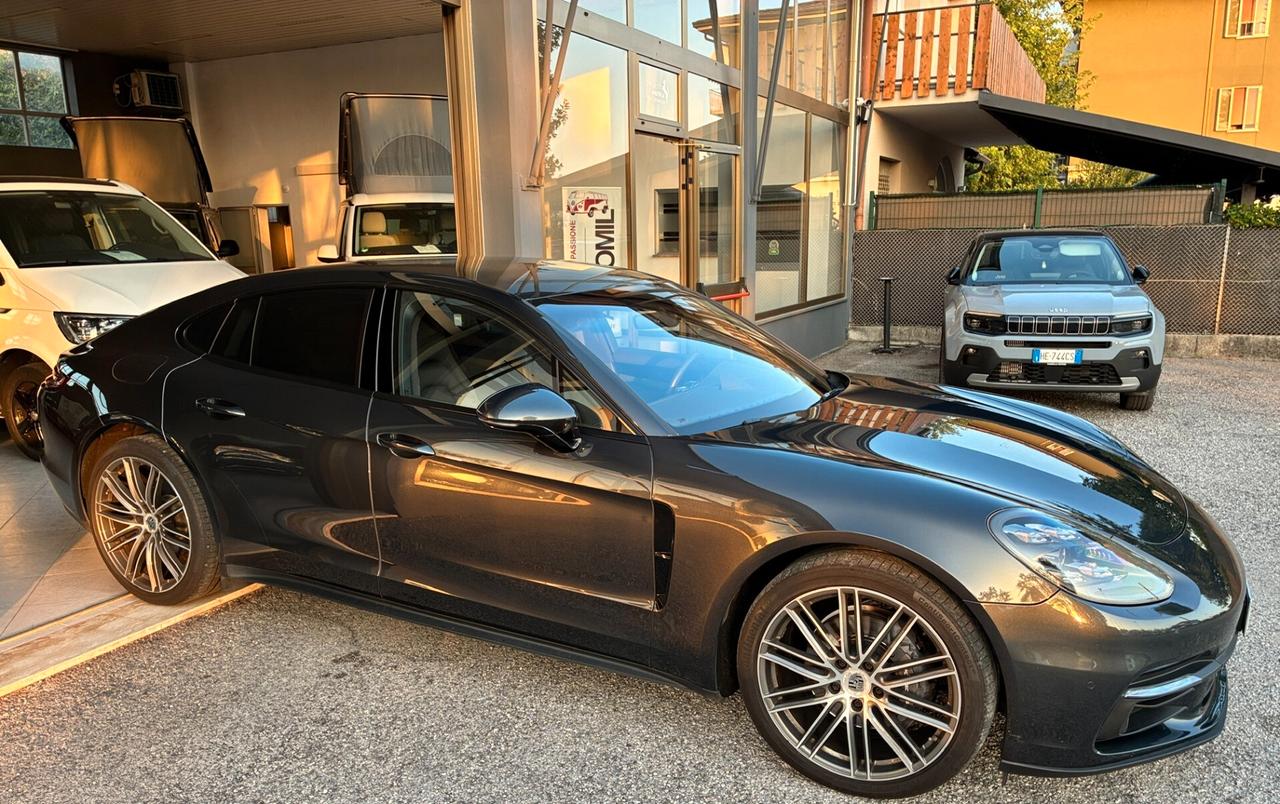 Porsche Panamera 2.9 4