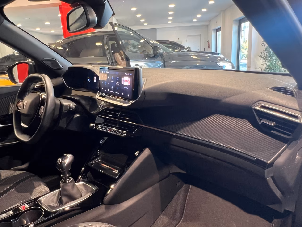 Peugeot 2008 PureTech 100 S&S Allure
