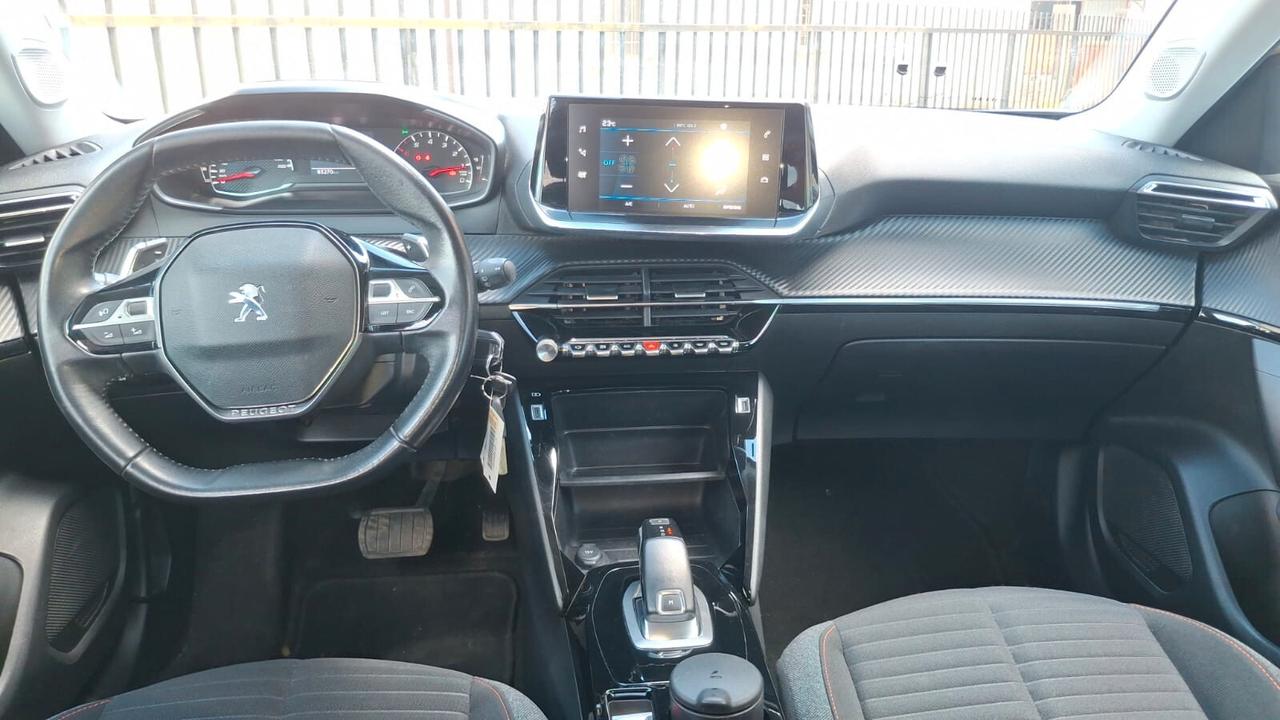 Peugeot 2008 PureTech 130 S&S EAT8 Active Pack