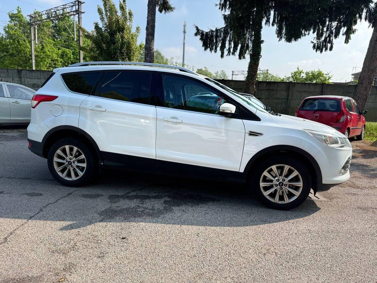 Ford Kuga 2.0 tdci Titanium 2wd s&s 120cv E6