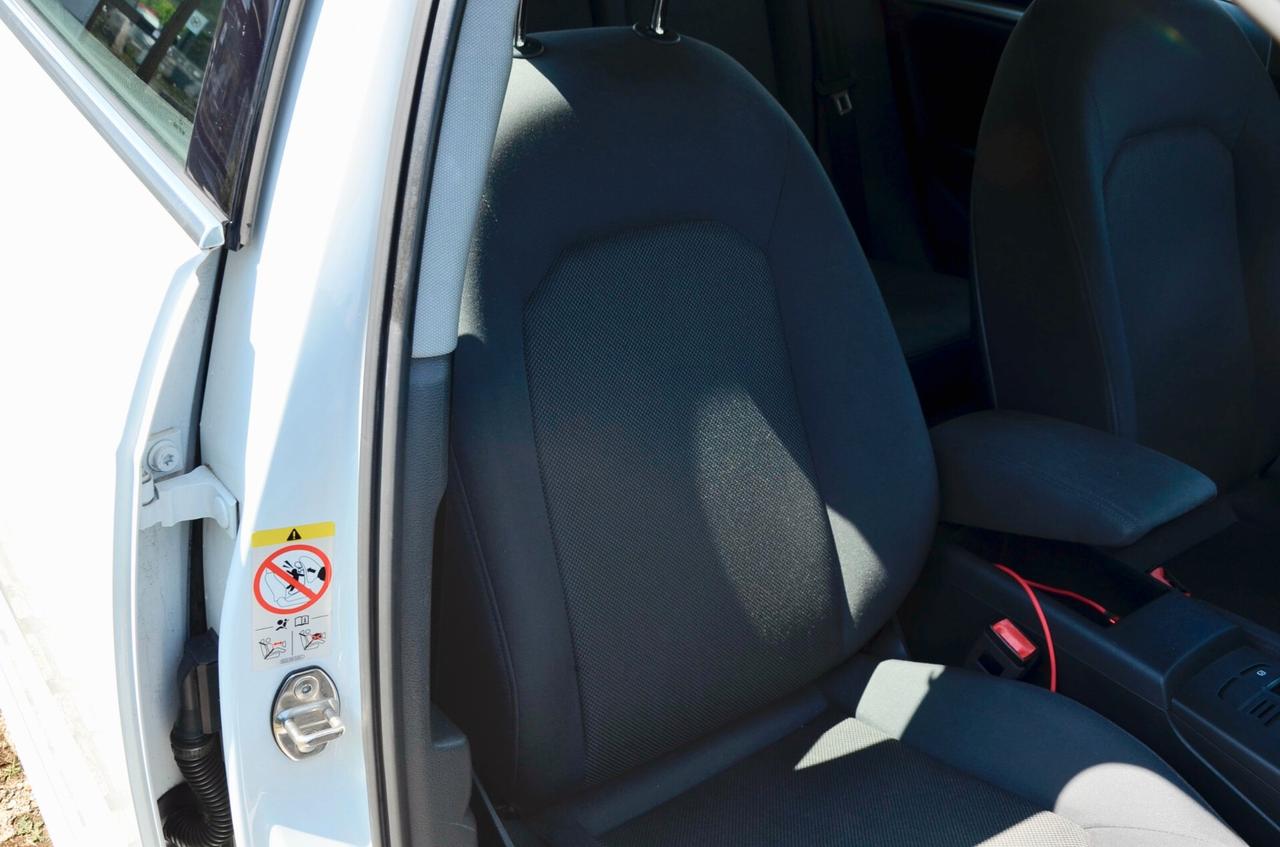 AUDI A3 SPORTBACK 30 1.6 TDI S-LINE EDITION 116cv S-TRONIC, EURO 6D, UFF ITALIANA, FULL LED, NAVI, SUBWOOFER, PERMUTE