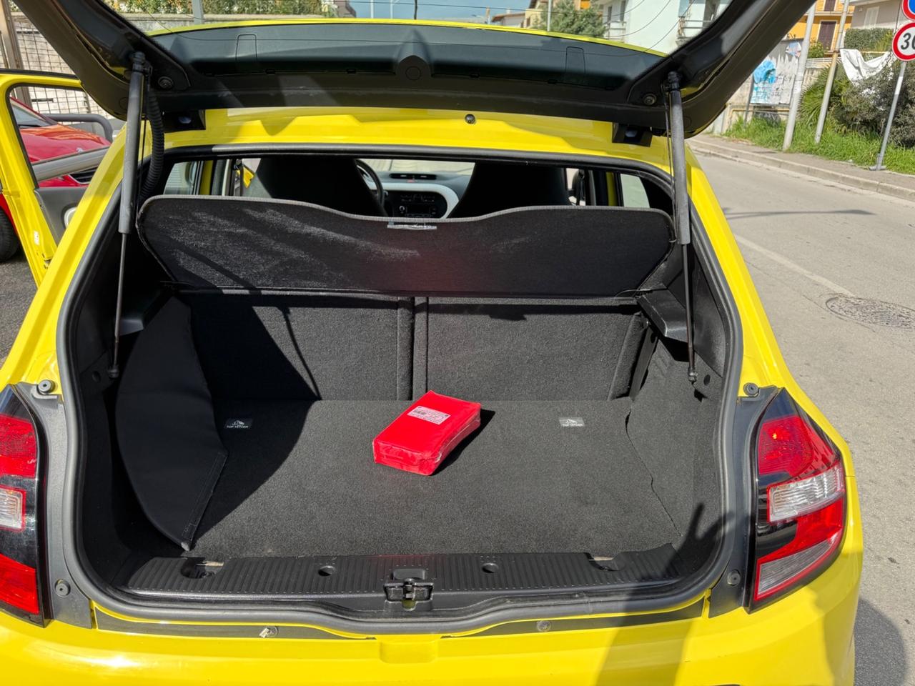 Renault Twingo 1.0 SCe Live 2014