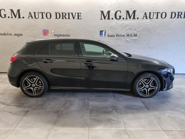 MERCEDES-BENZ A 250 e Automatic EQ-Power Premium AMG