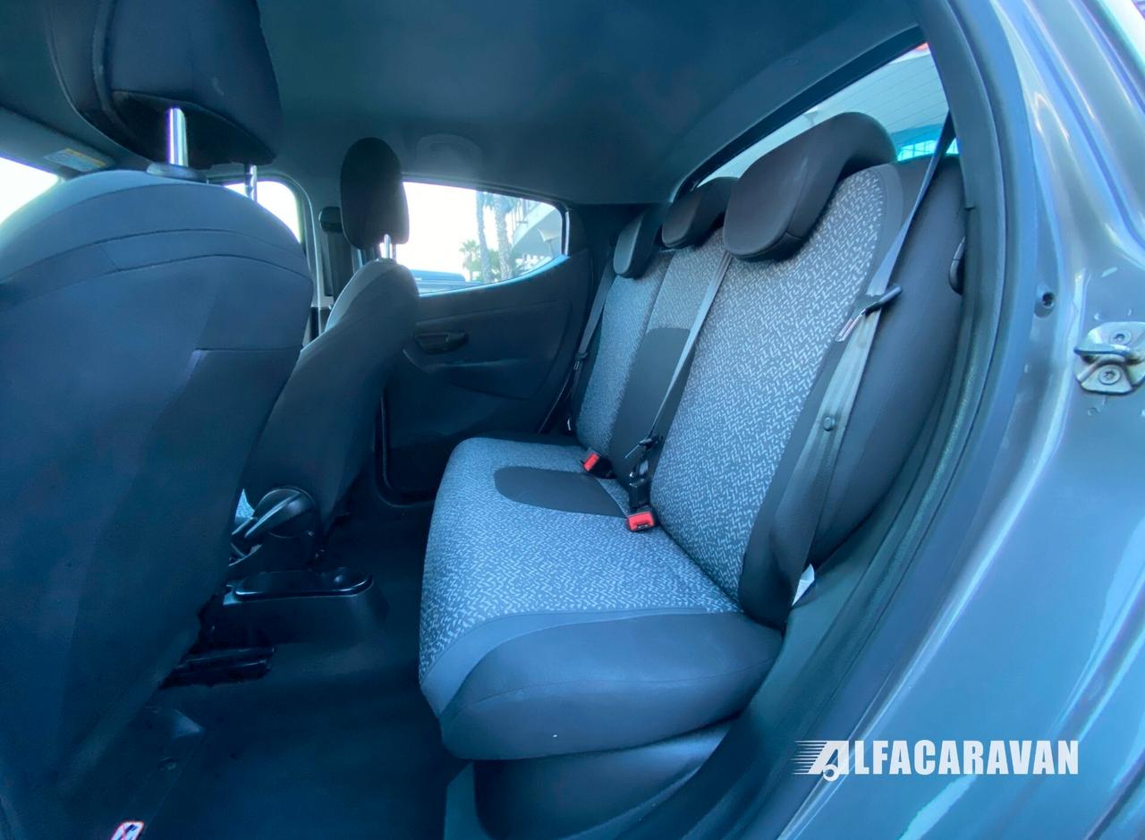Lancia Ypsilon 1.0 firefly hybrid Gold