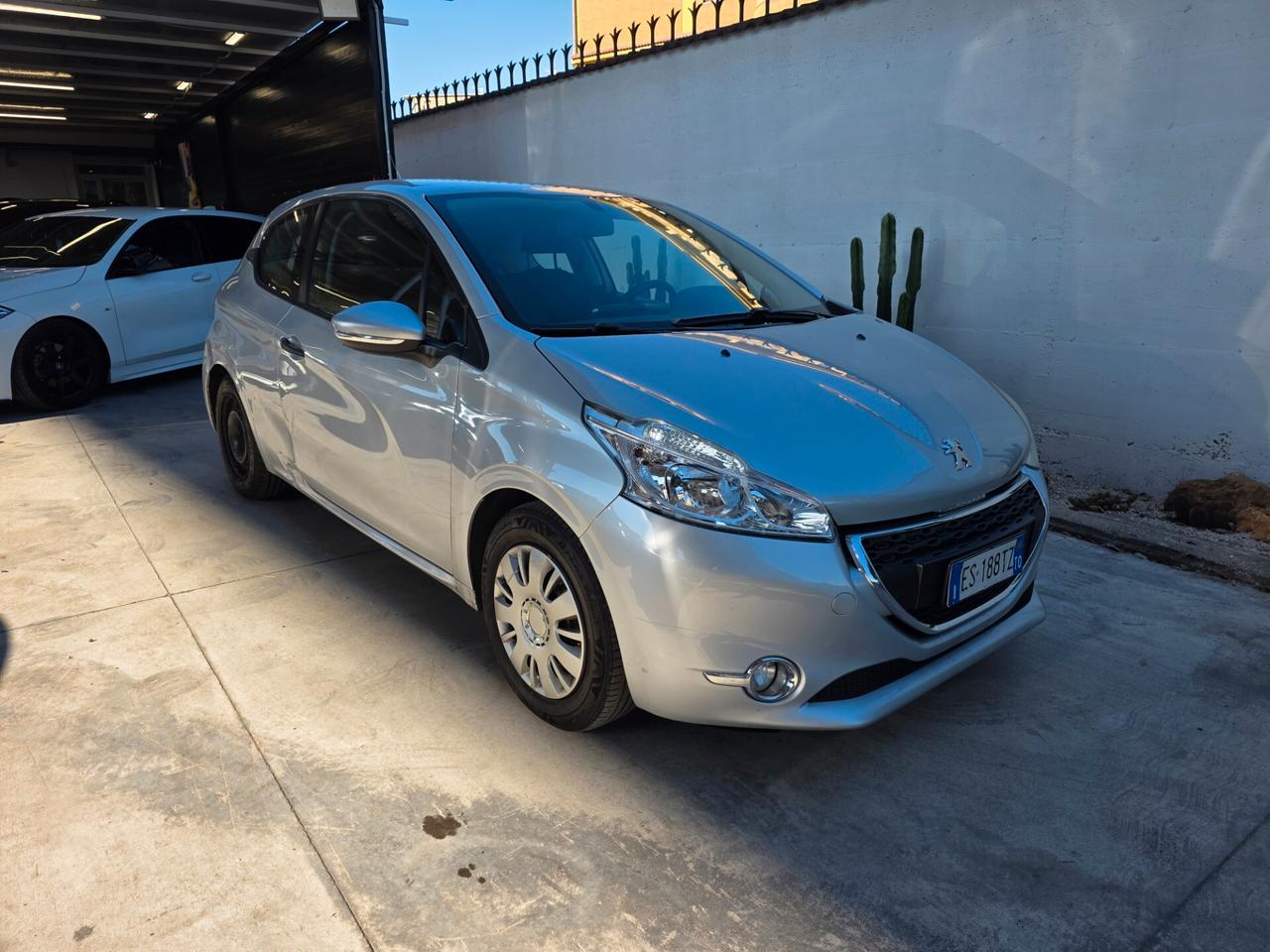 Peugeot 208 1.0 VTi 68 CV 3 porte Active