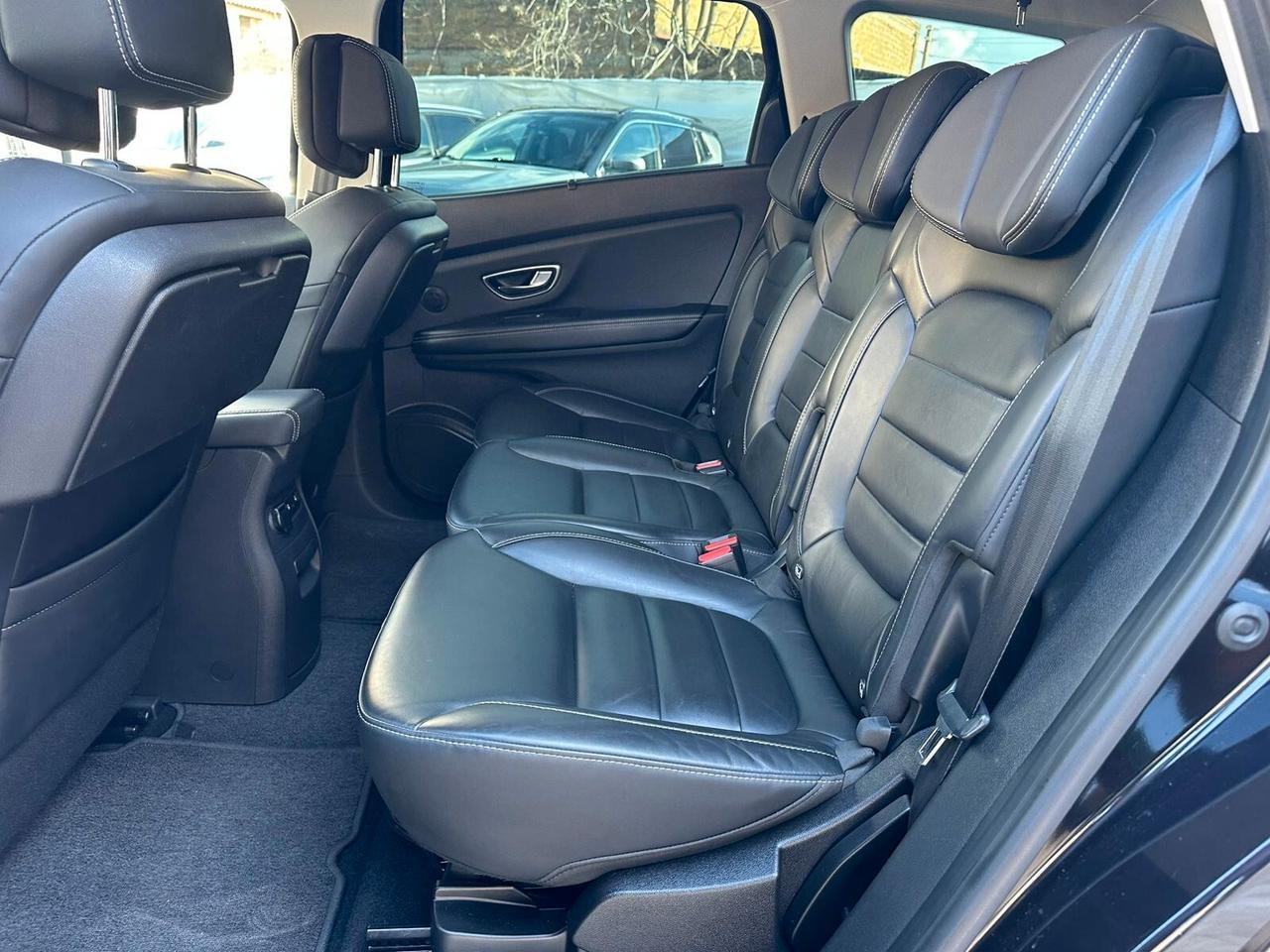 Renault Grand Scenic dCi Initiale Paris 120 cv - 2021