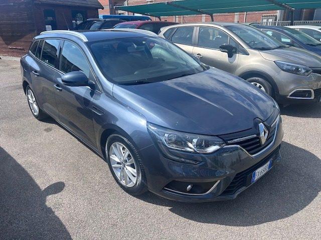 RENAULT Megane Mégane Sporter Blue dCi 115 CV EDC Business
