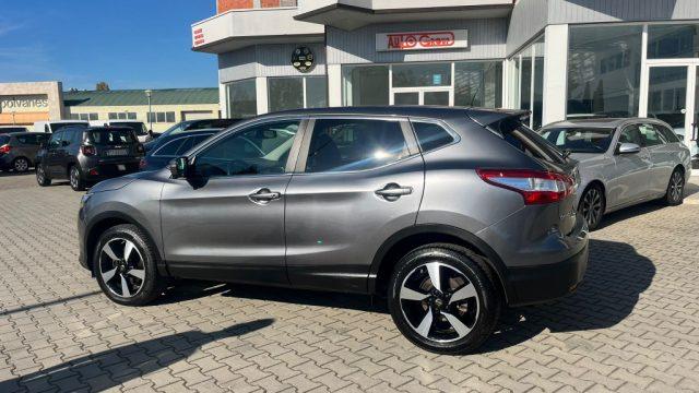 NISSAN Qashqai 1.5 dCi N-Connecta