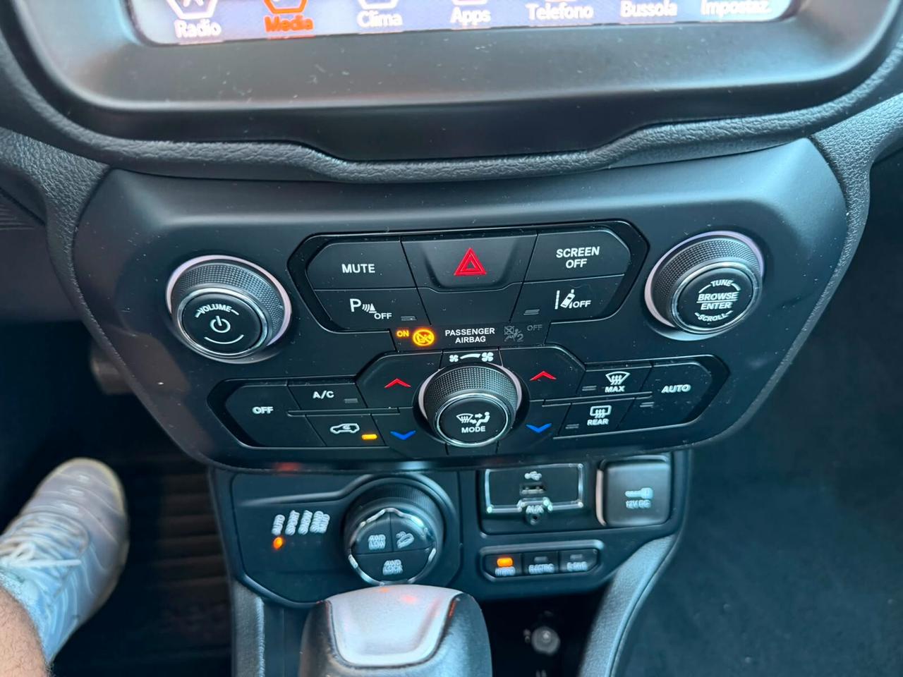 Jeep Renegade 1.3 T4 190CV PHEV 4xe AT6 Business Plus