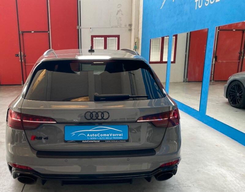 AUDI A4 5ª serie RS 4 Avant