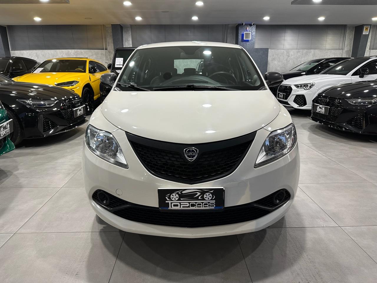 Lancia Ypsilon 1.2 69CV 5 porte GPL NEOPATENTATI