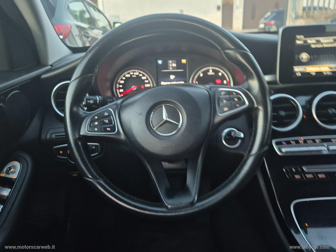 MERCEDES-BENZ C 200 d S.W. Auto Sport