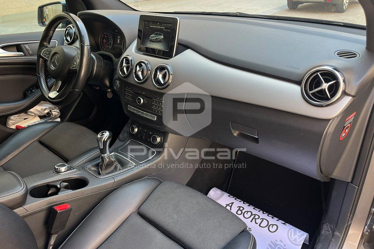 MERCEDES B 180 d Sport