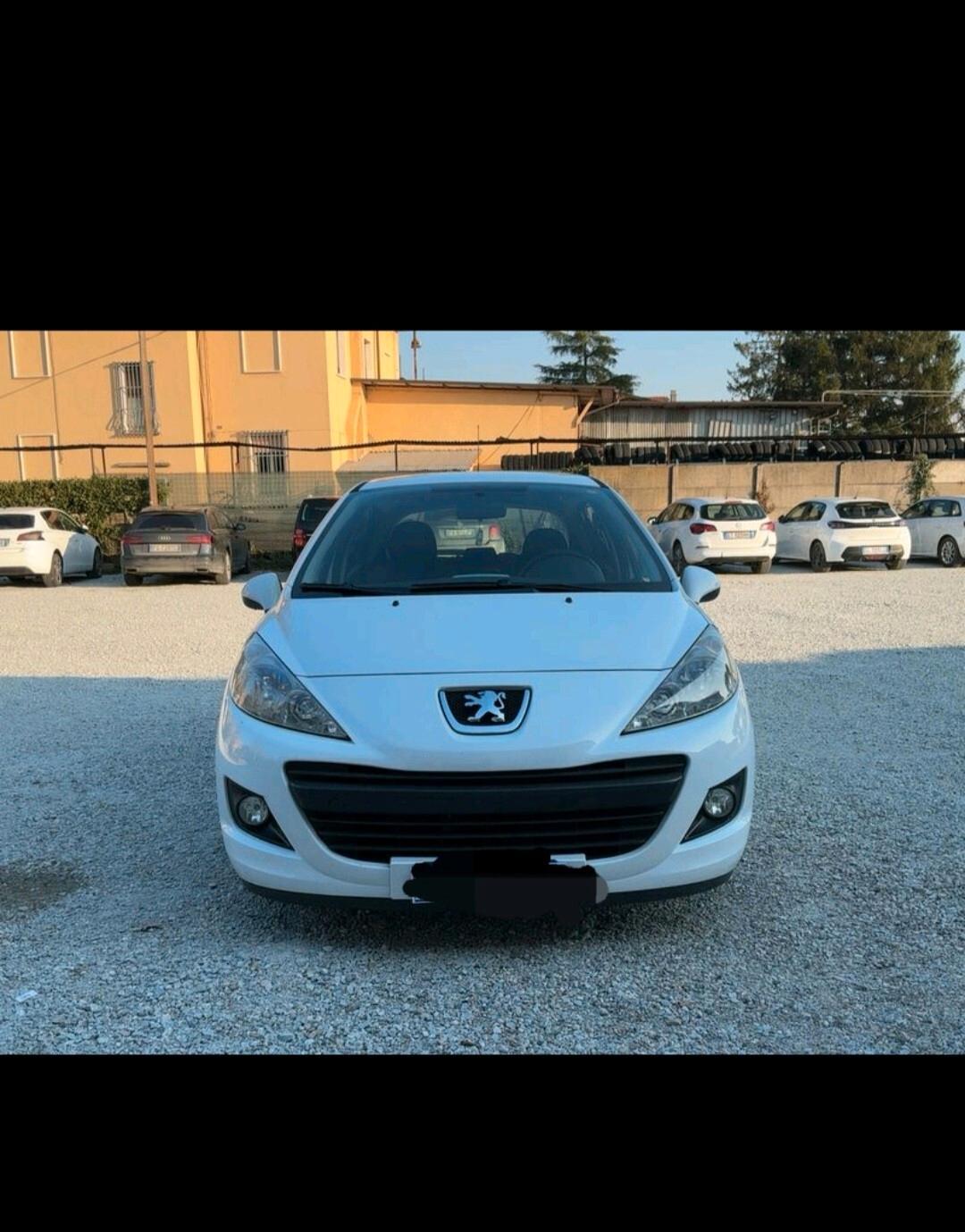 Peugeot 207 1.4 HDi 70CV 5p. Energie 2012