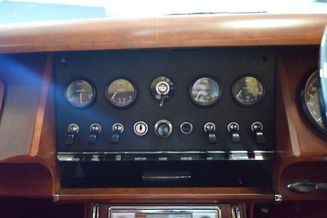 DAIMLER Sovereign 2.5 V8 AUTO GUIDA A DESTRA PERFETTA ITALIANA NUOVA