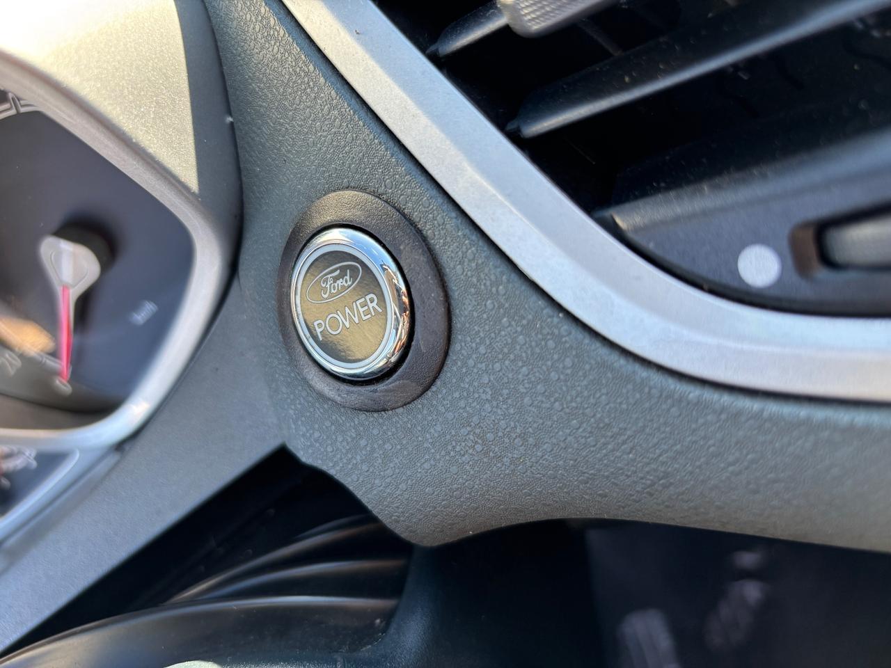 Ford Fiesta 1.4 96CV aut. 3 porte Titanium