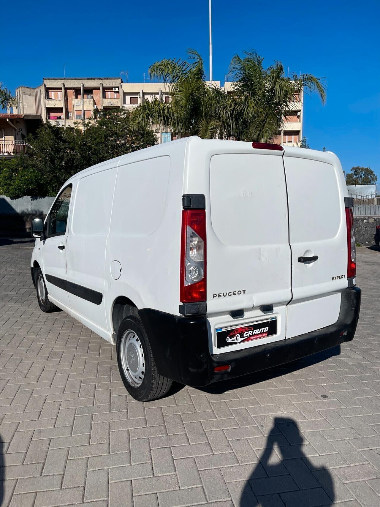 Peugeot Expert 2.0 HDi 120cv