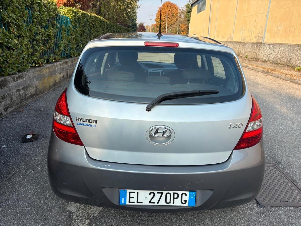 Hyundai i20 1.2 3p. Sound Edition
