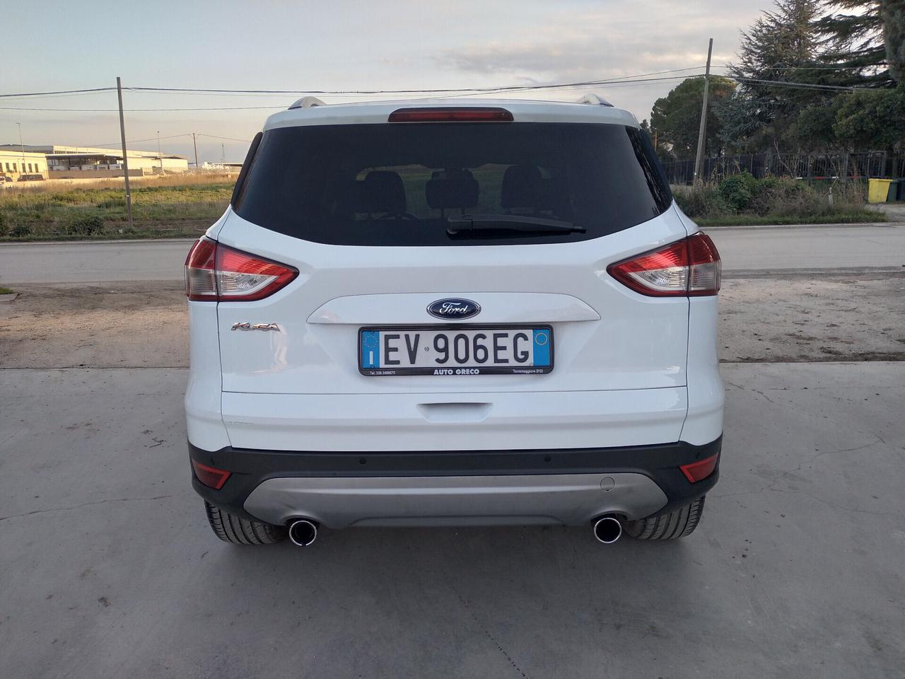 Ford Kuga 2.0 TDCI 140 CV 2WD Titanium