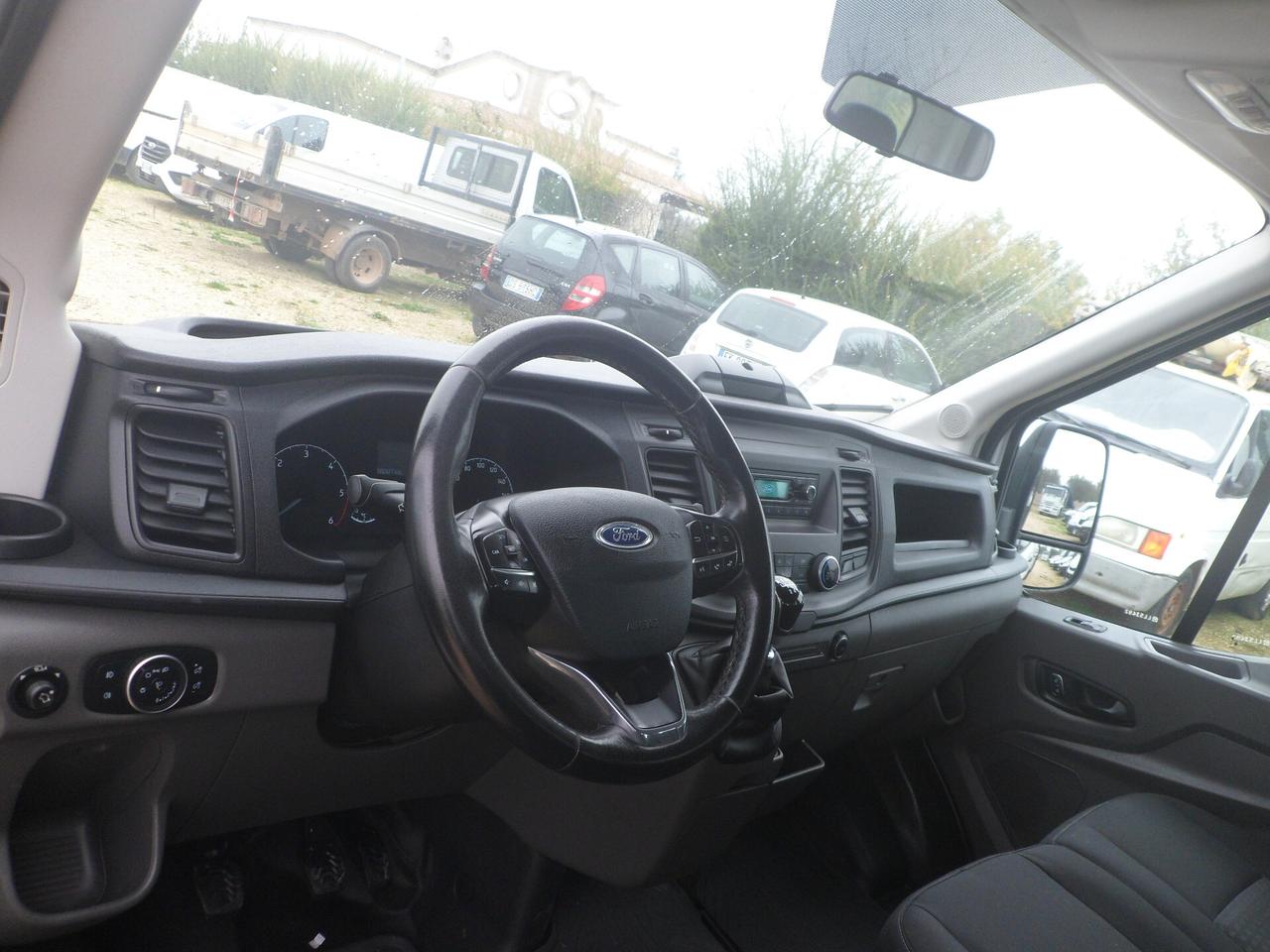 Ford Transit doppia cabina cassone fisso