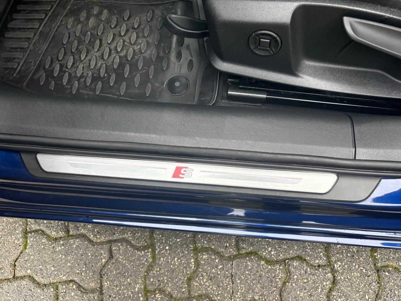 Audi A6 Avant 40 2.0 TDI quattro ultra S tronic Business Sport