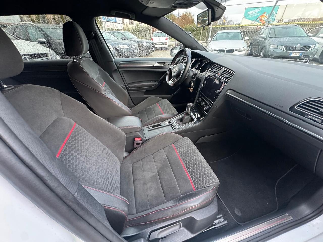 Volkswagen Golf GTI Performance 2.0 TSI 5p. BlueMotion Technology