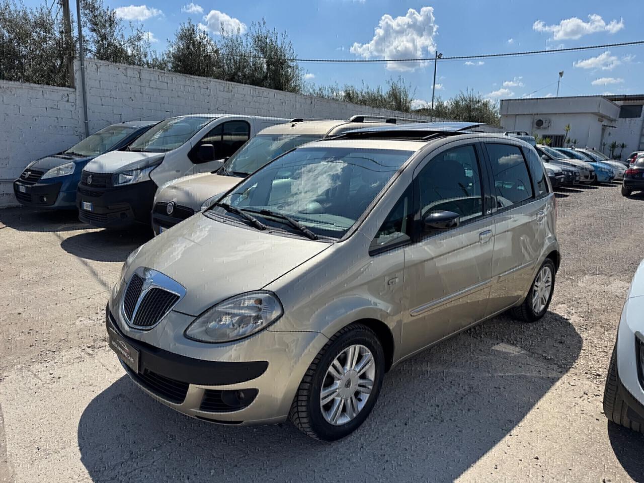 Lancia MUSA Multijet Platino “TETTO APRI”