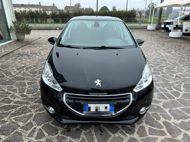 PEUGEOT 208 PureTech 82 5 porte Allure x NEOPATENTATI