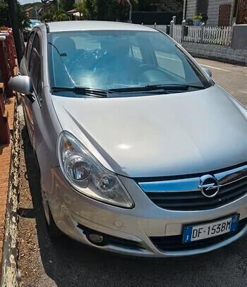 Opel Corsa 1.2 GPL OK NEOPATENTATI