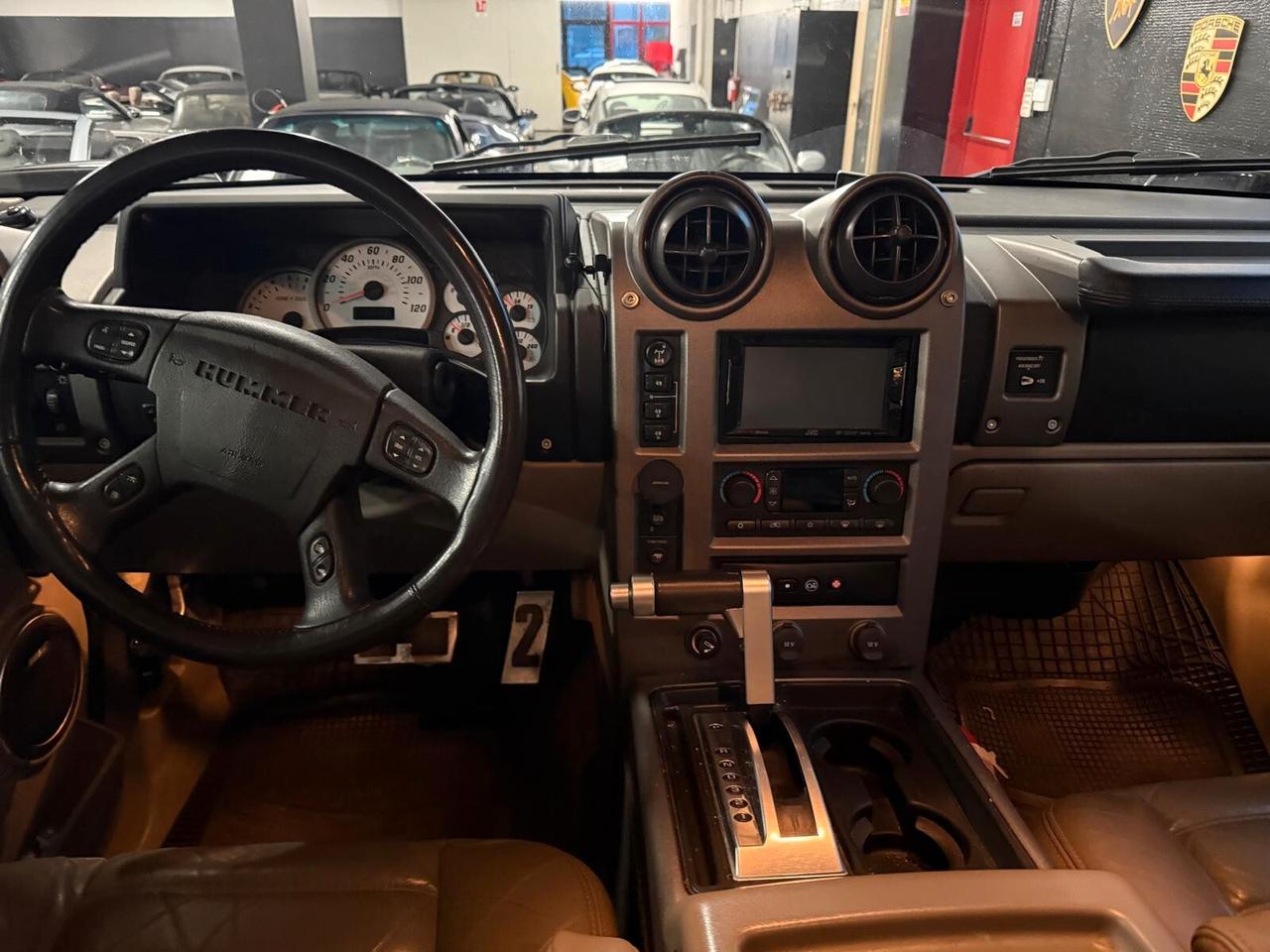 Hummer H2 6.0 V8 Luxury