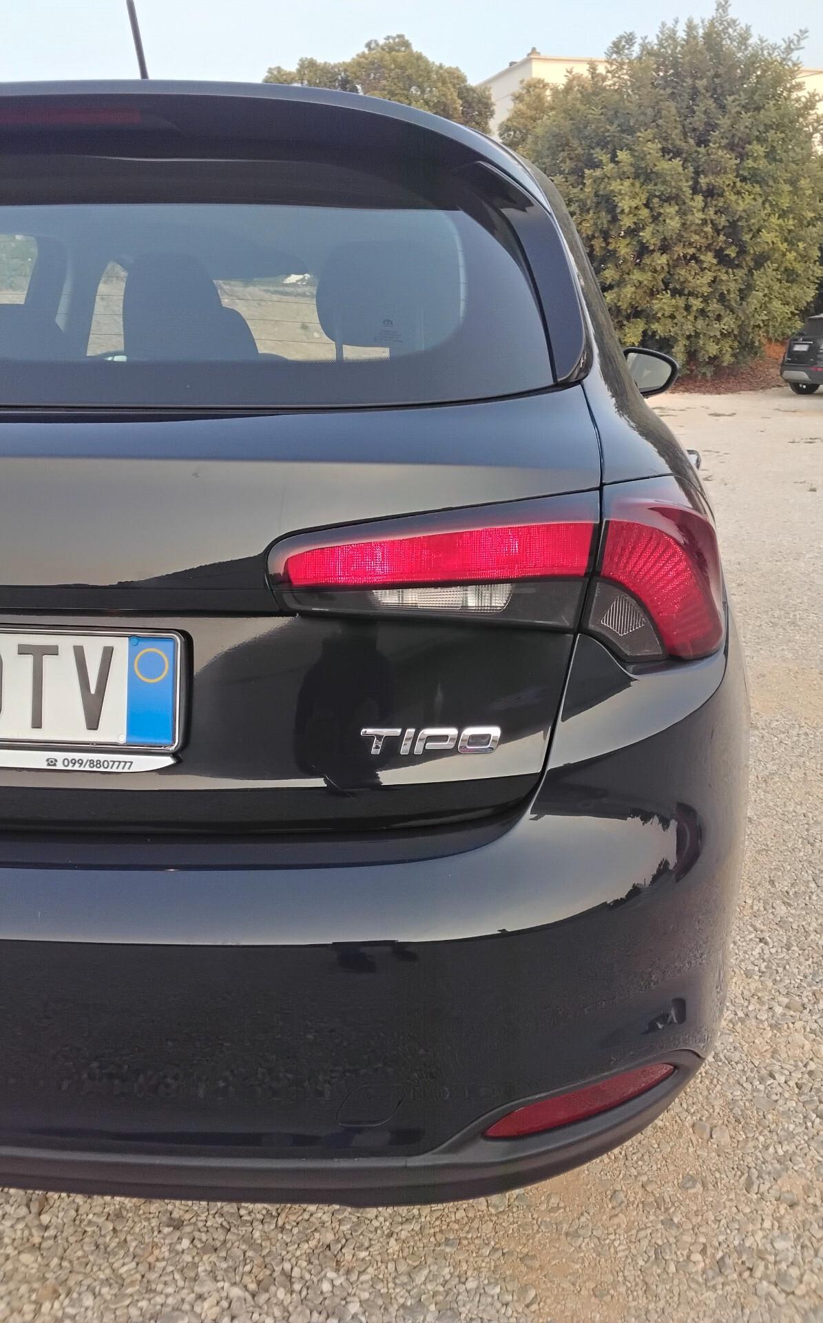 Fiat Tipo 1.6 Mjt S&S 5 porte S-Design