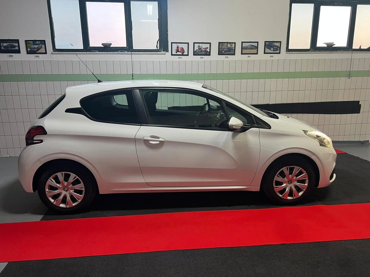 Peugeot 208 PureTech 68 5 porte Active