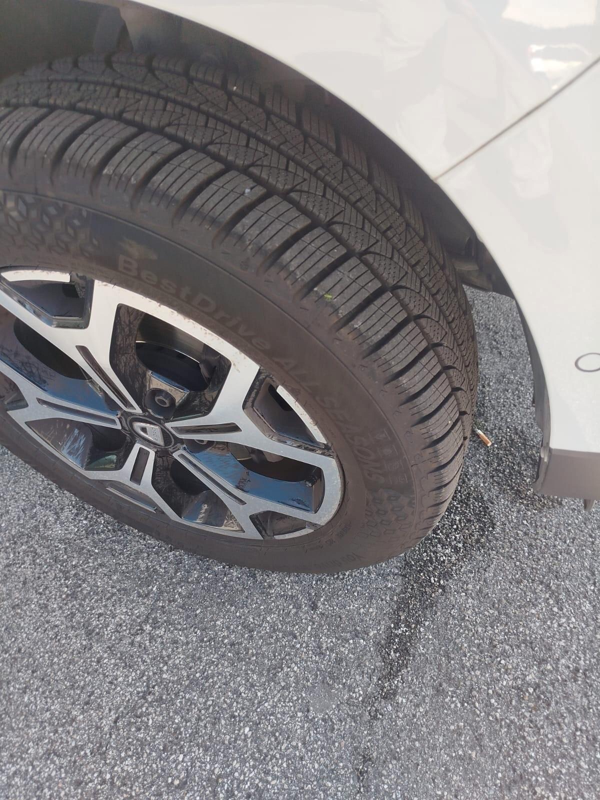 Dacia Duster 1.0 TCe 100 CV ECO-G 4x2 Prestige