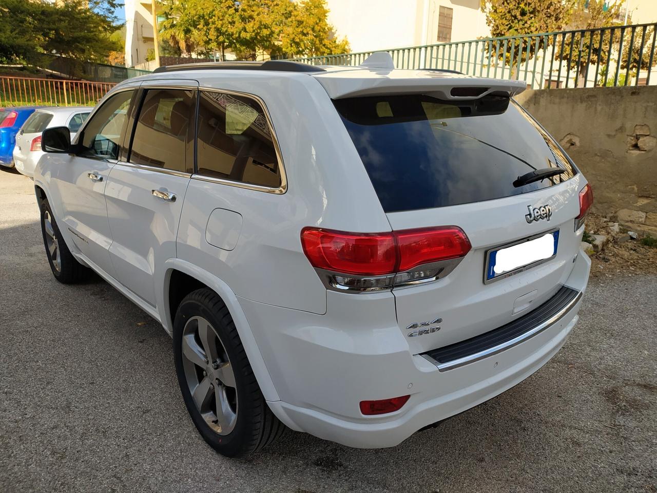 Jeep Grand Cherokee 3.0 V6 CRD 250 CV Mtj OVERLAND Tetto