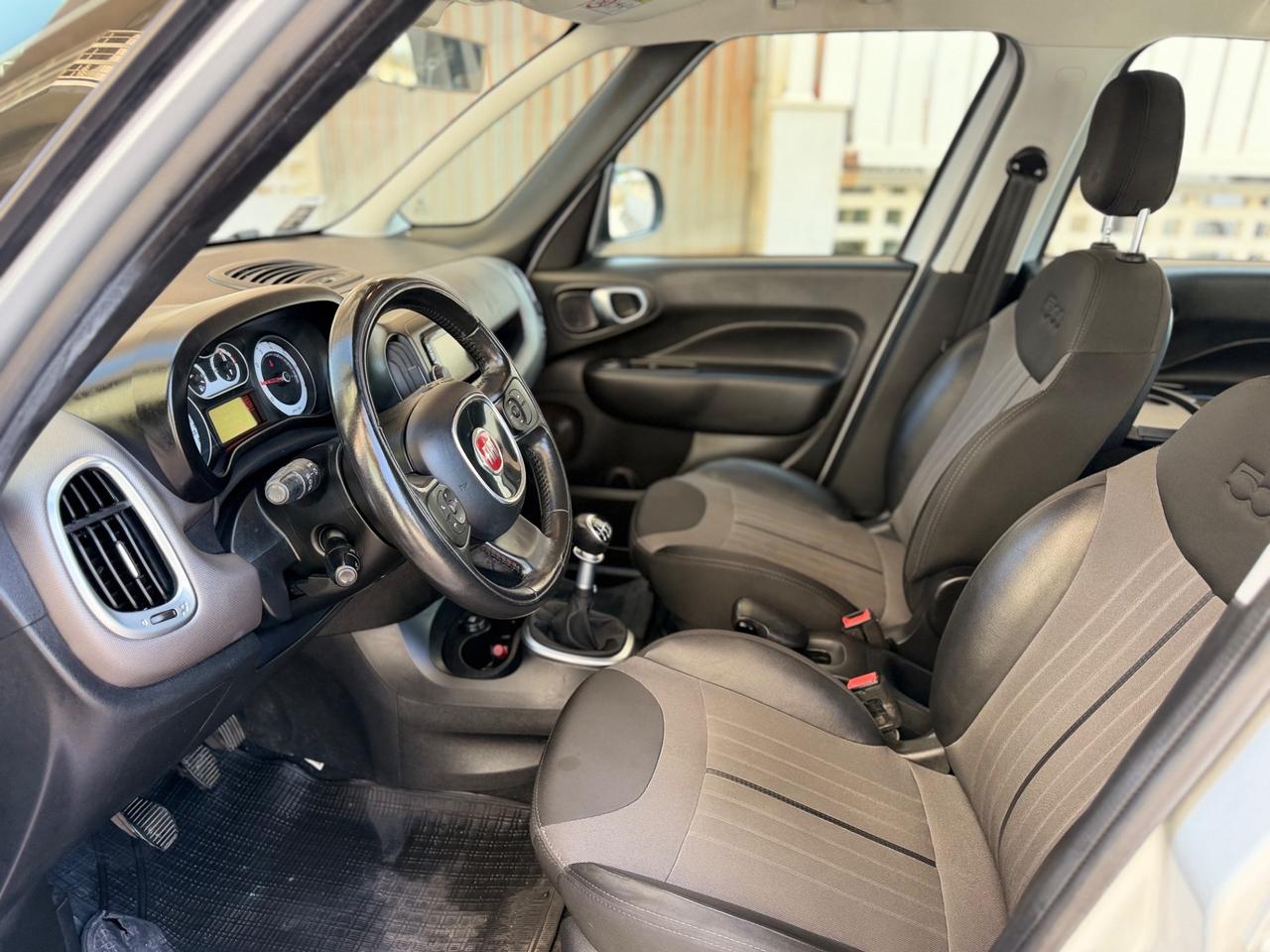 Fiat 500L 0.9 TwinAir Turbo Natural Power Mirror