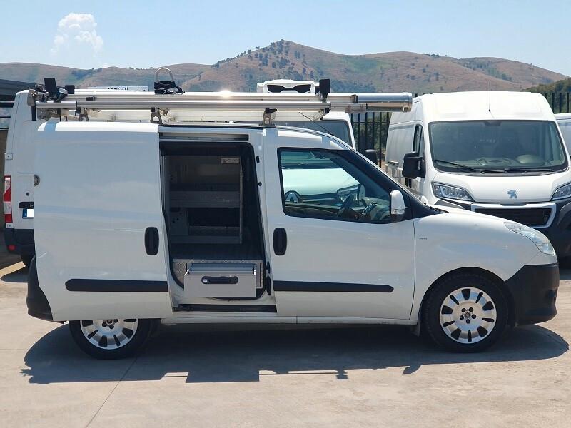FIAT Doblò 1.6 MJ 105CV Cargo Scaffali B&M 09.2014
