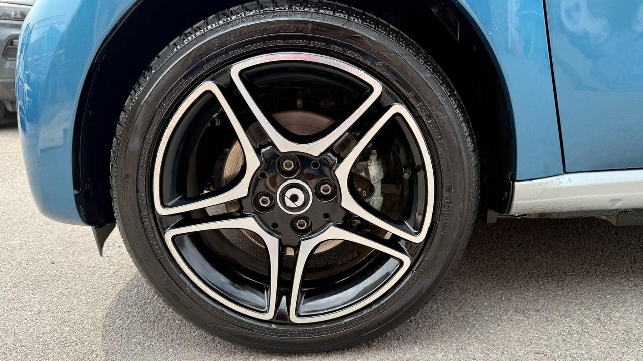 SMART FORFOUR EQ PASSION 2021