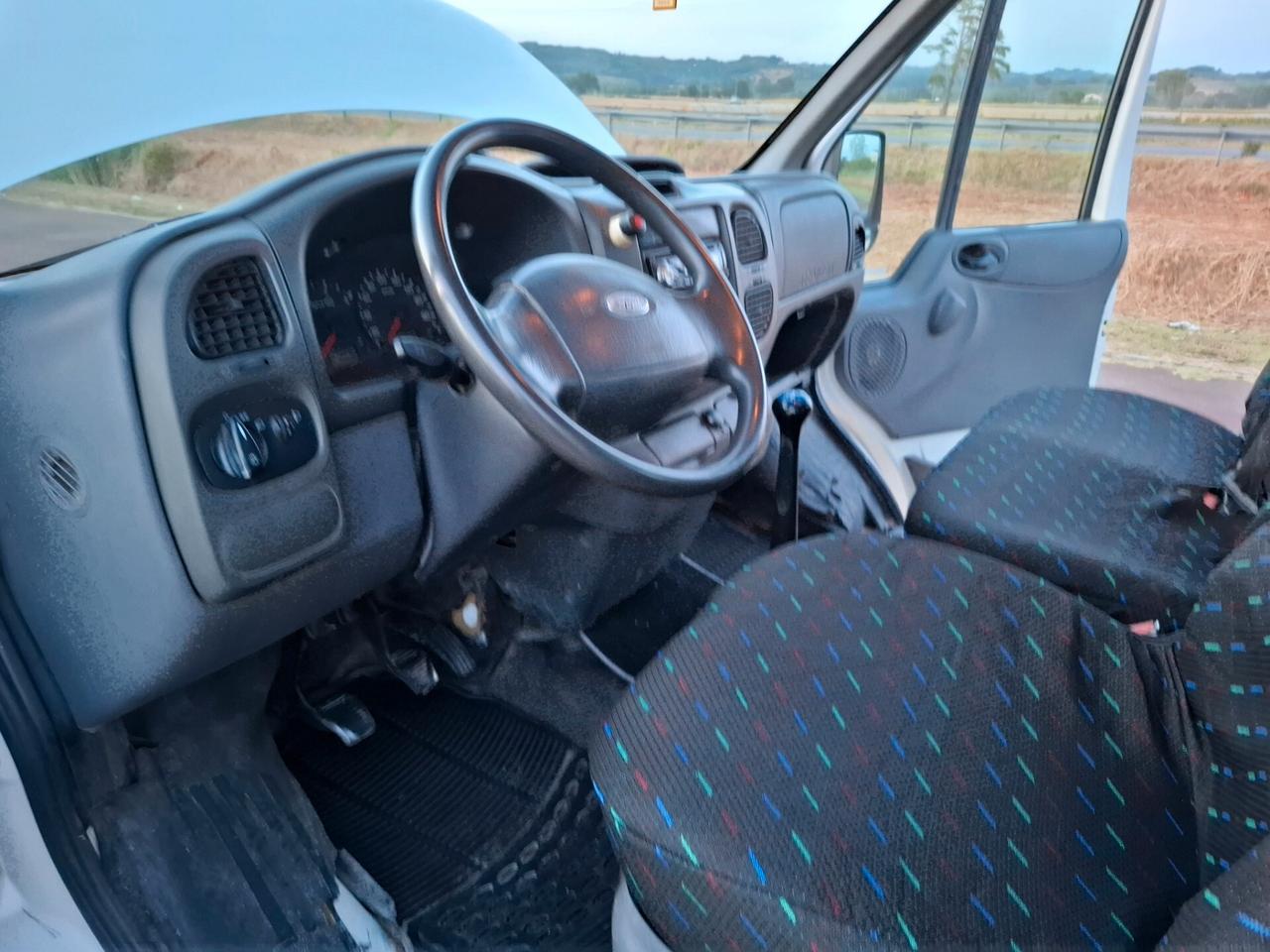 Ford Transit 90t350 ribaltabile trilaterale