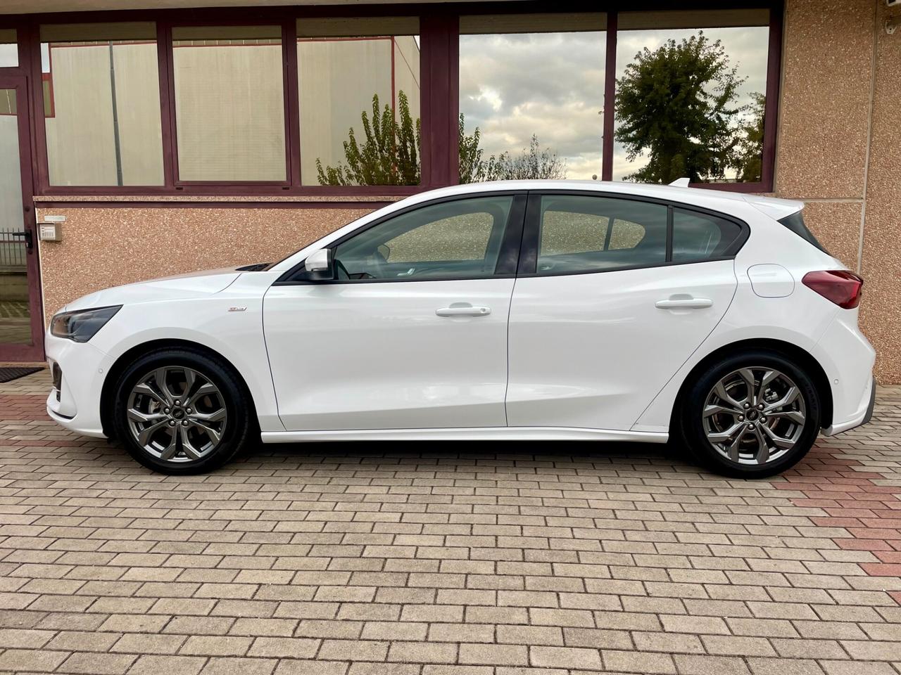 Ford Focus 1.0 EcoBoost Hybrid 125 CV Pow. 5p. ST Line Style