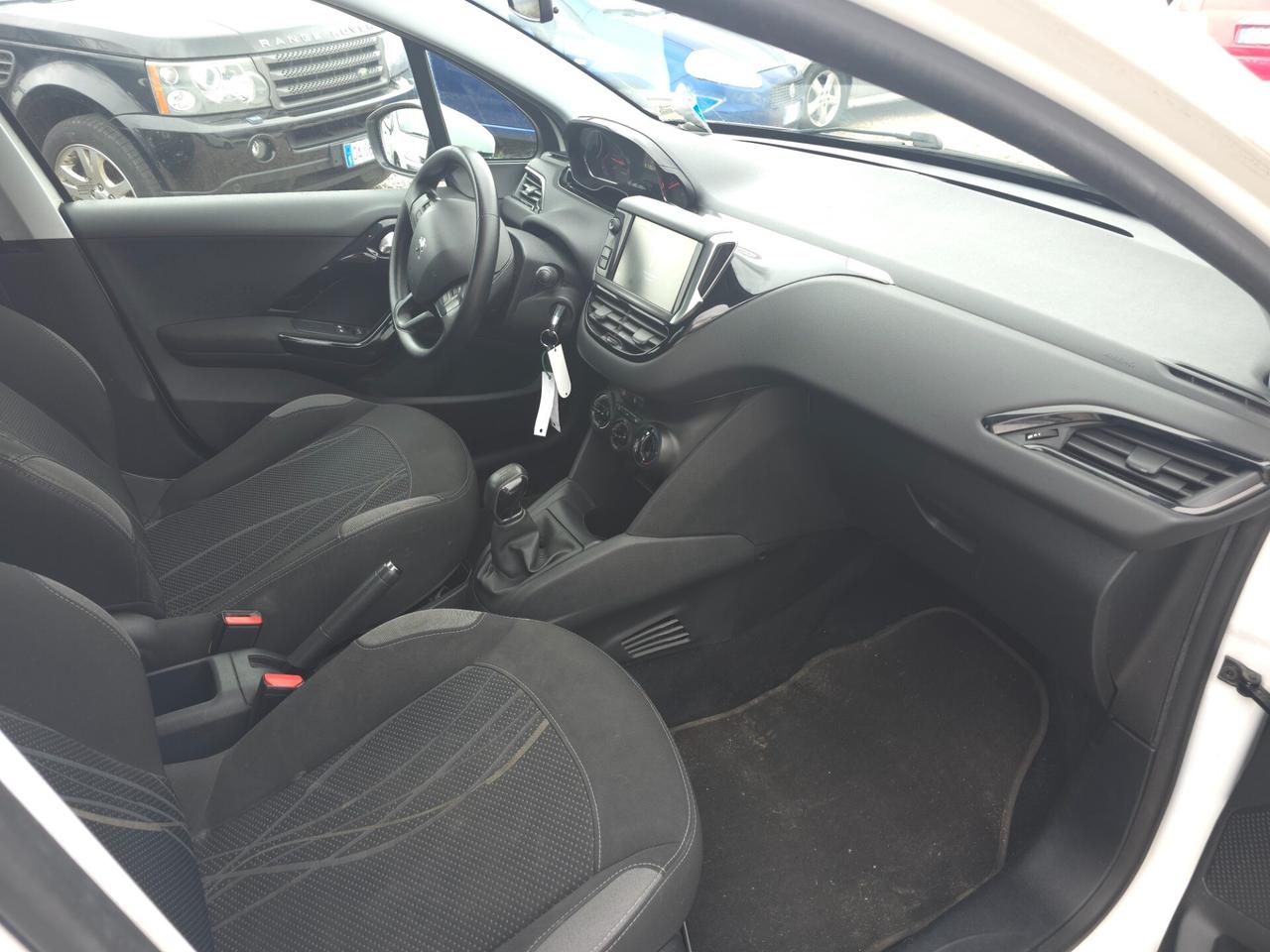 Peugeot 208 1.2 VTi 82 CV 5 porte Allure