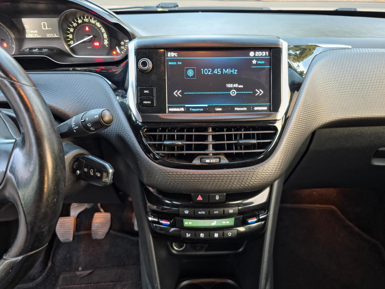 Peugeot 208 PureTech 82 5 porte Allure E6b Manuale NEO 2017