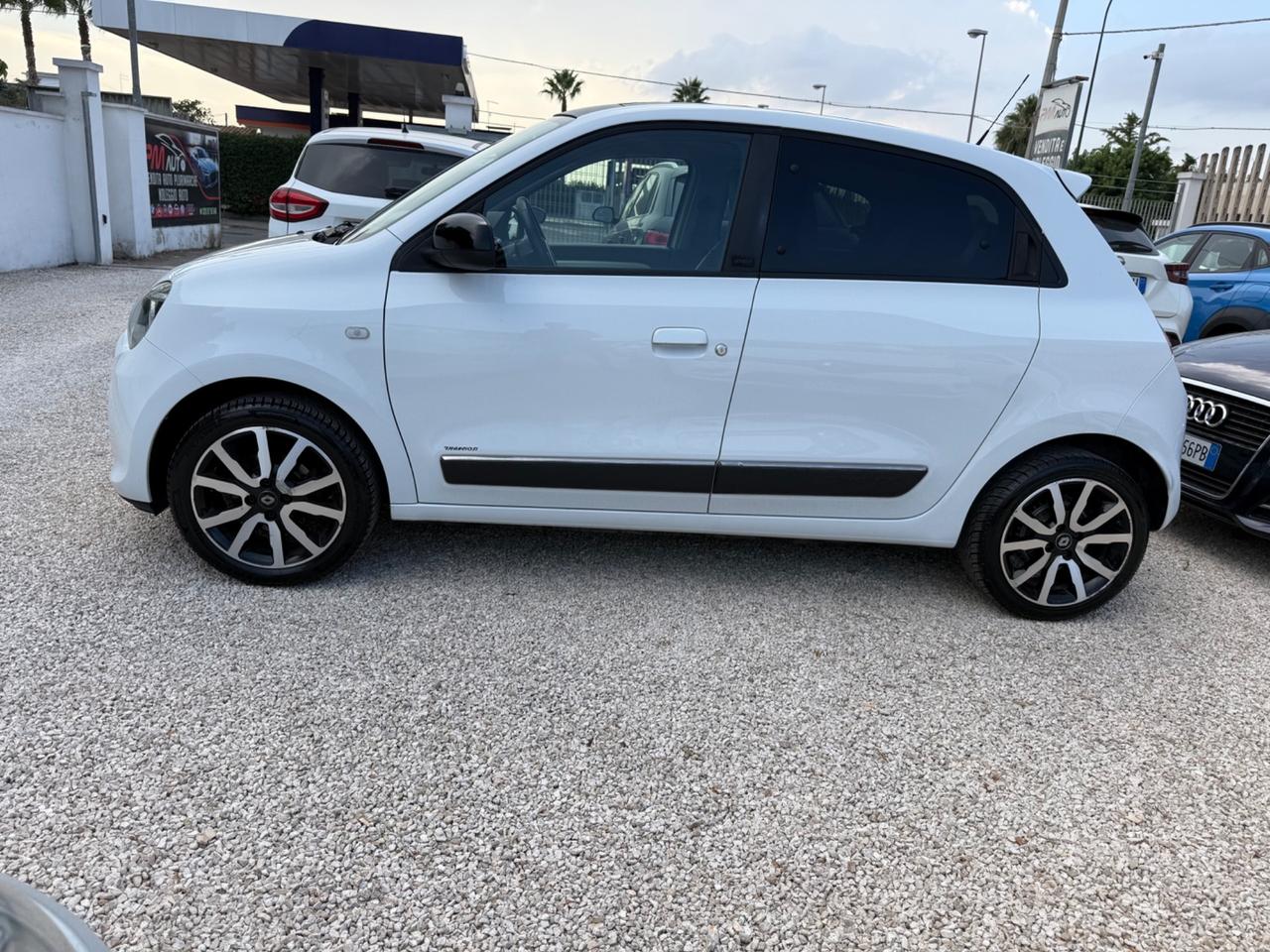 Renault Twingo SCe Stop&Start La Parisienne