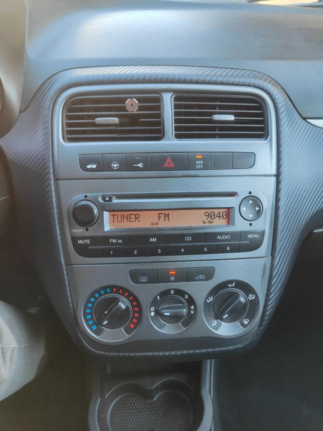 FIAT Grande Punto 1.3 MJT 75 CV 5 porte Dynamic