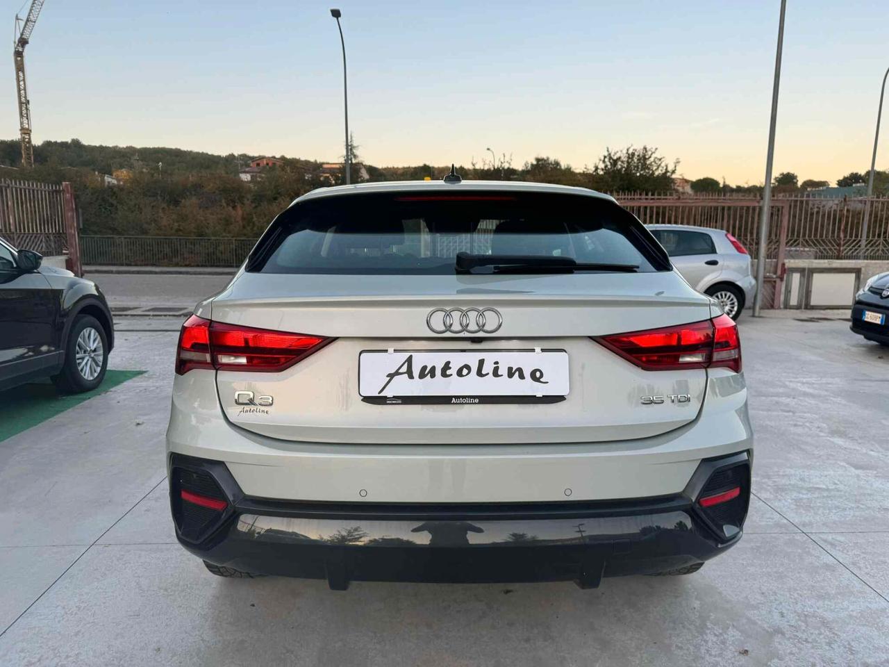 Audi Q3 SPB 35 TDI S tronic RETRO 360°