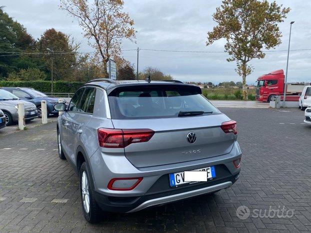 VOLKSWAGEN T-Roc 1.5 TSI ACT DSG Life