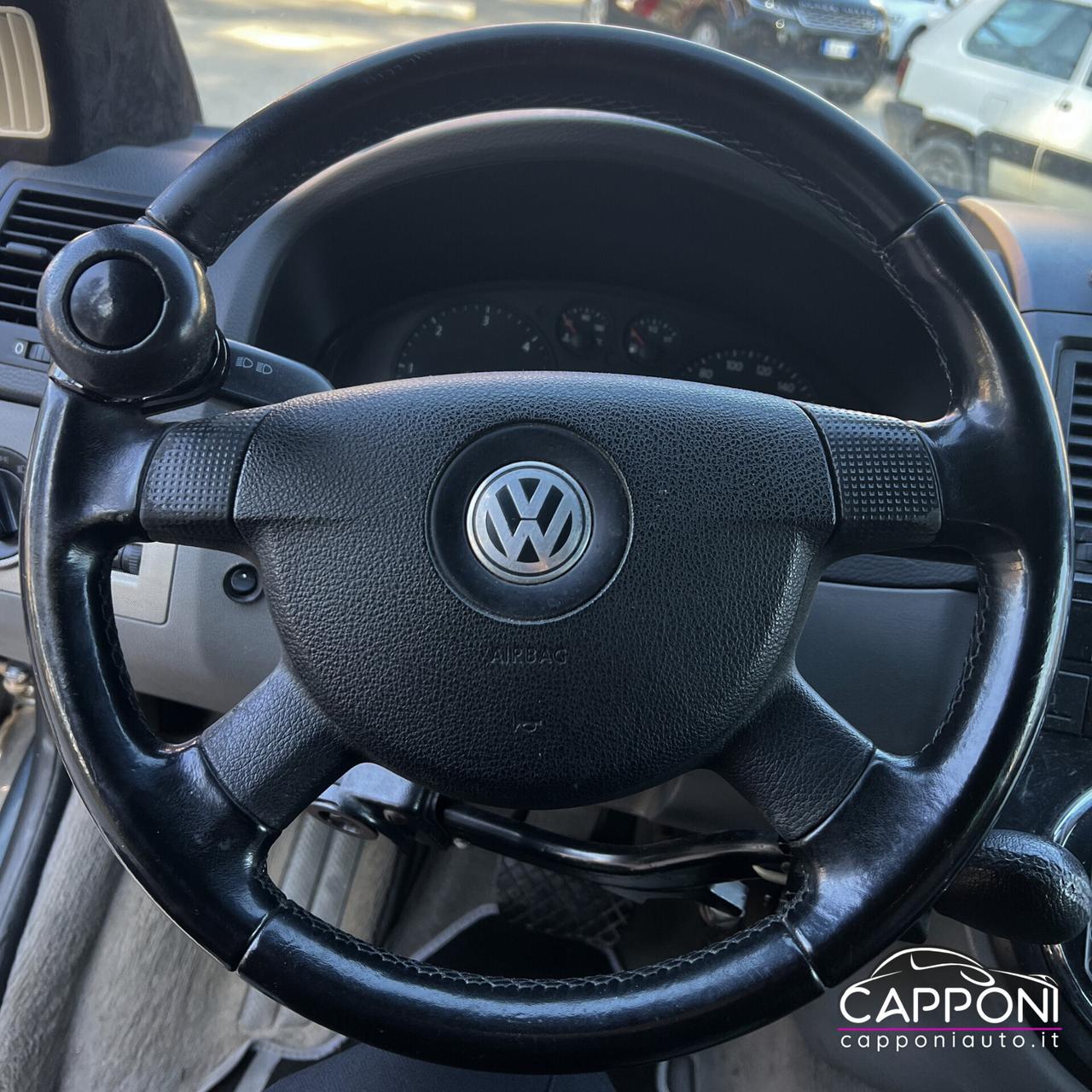 Volkswagen Multivan 2.5 TDI 7 POSTI - IDONEA TRASPORTO DISABILI