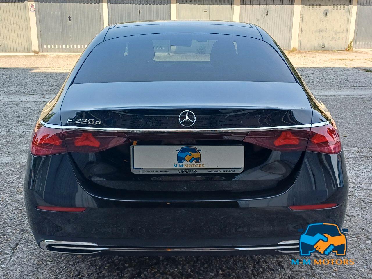 Mercedes E 220 d Advanced 9G-Tronic Berlina