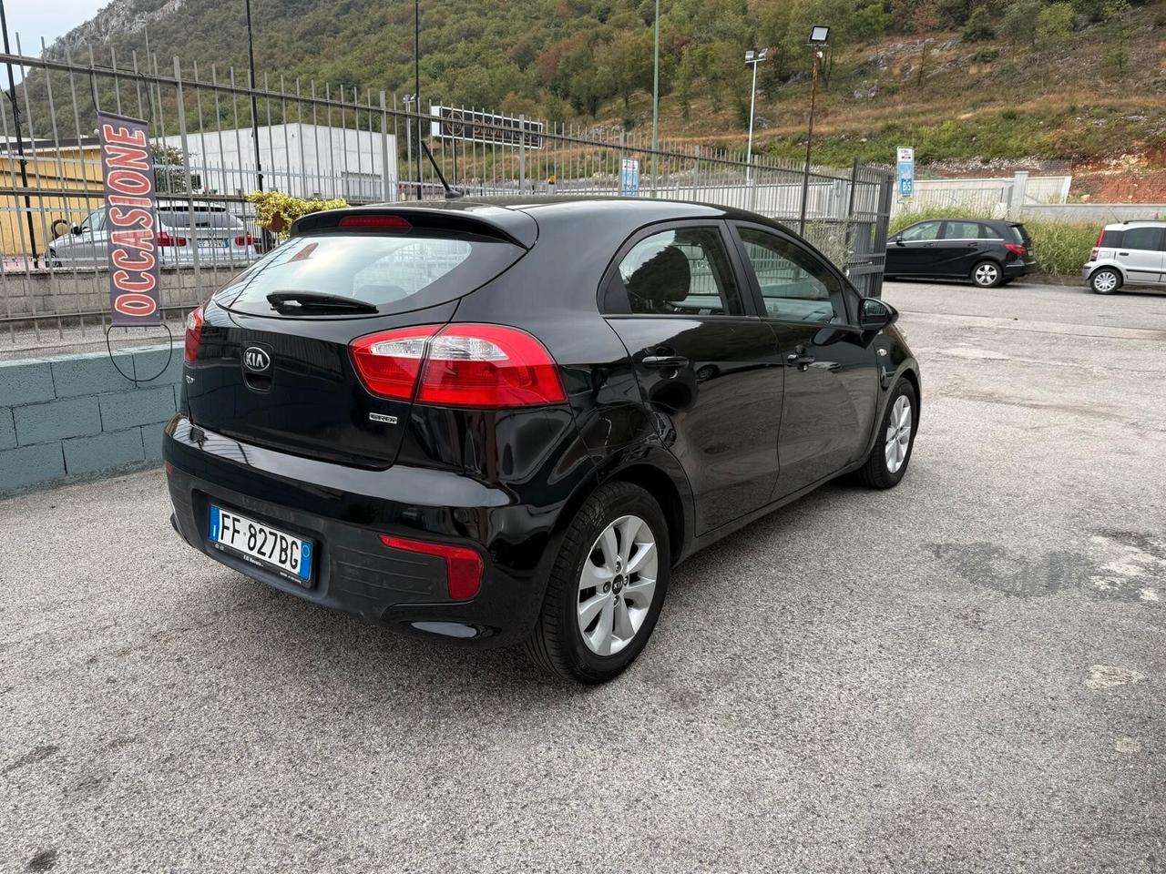 KIA RIO 1100 High Tech OK NEOP EURO 6