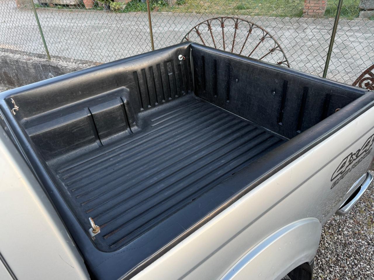 Nissan Pick Up Pick-up 2.5 TD 4 porte Double Cab Navara